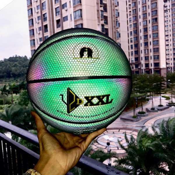 Leuchtender Basketball