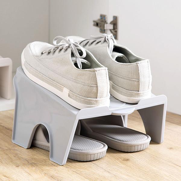 Stapelbarer Schuhregal