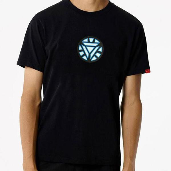 Avenger Voice kontrolliertes LED-T-Shirt