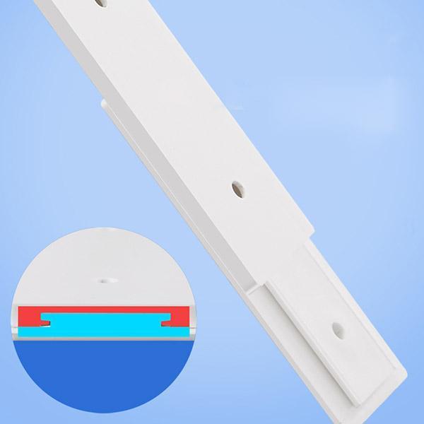 Sockelhalter