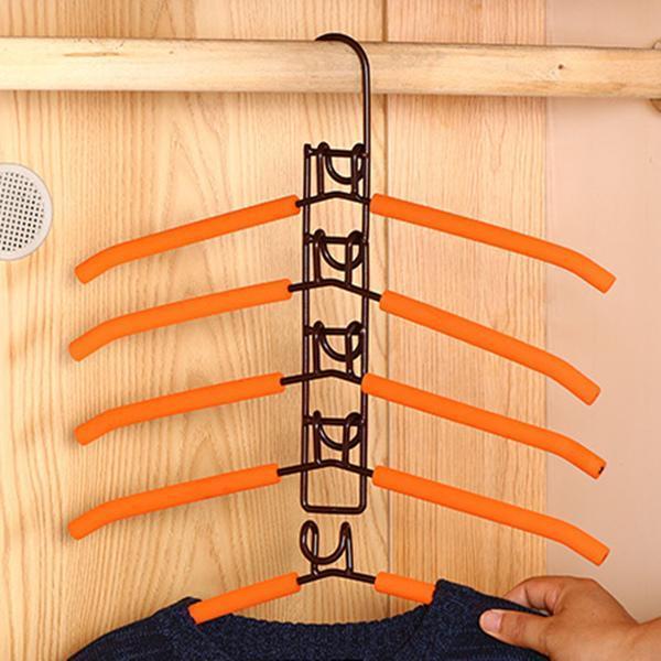 Weltraumsparungskleidung Rack