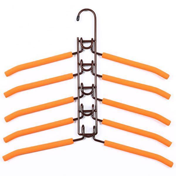 Weltraumsparungskleidung Rack