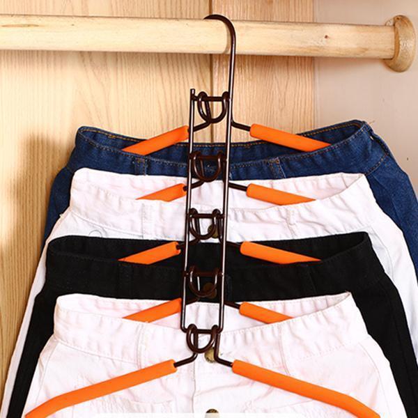 Weltraumsparungskleidung Rack