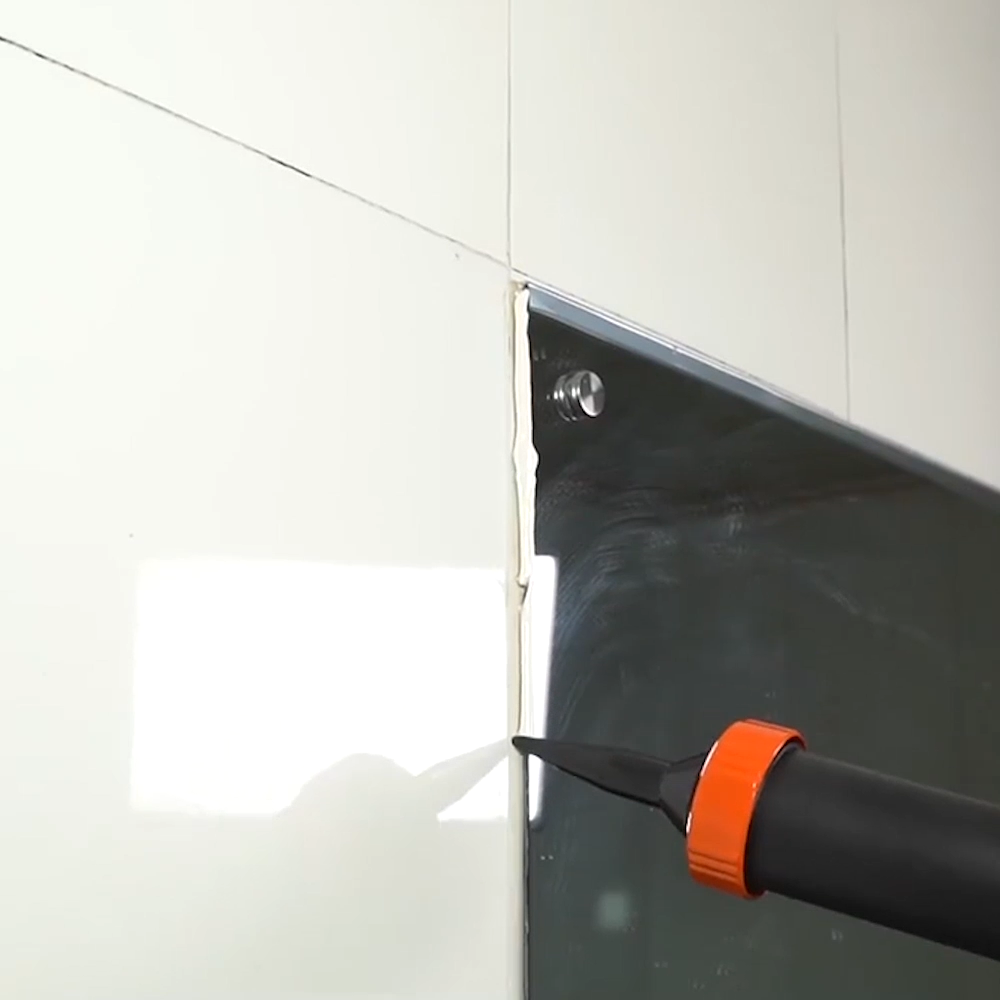 Nail-free Construction adhesive